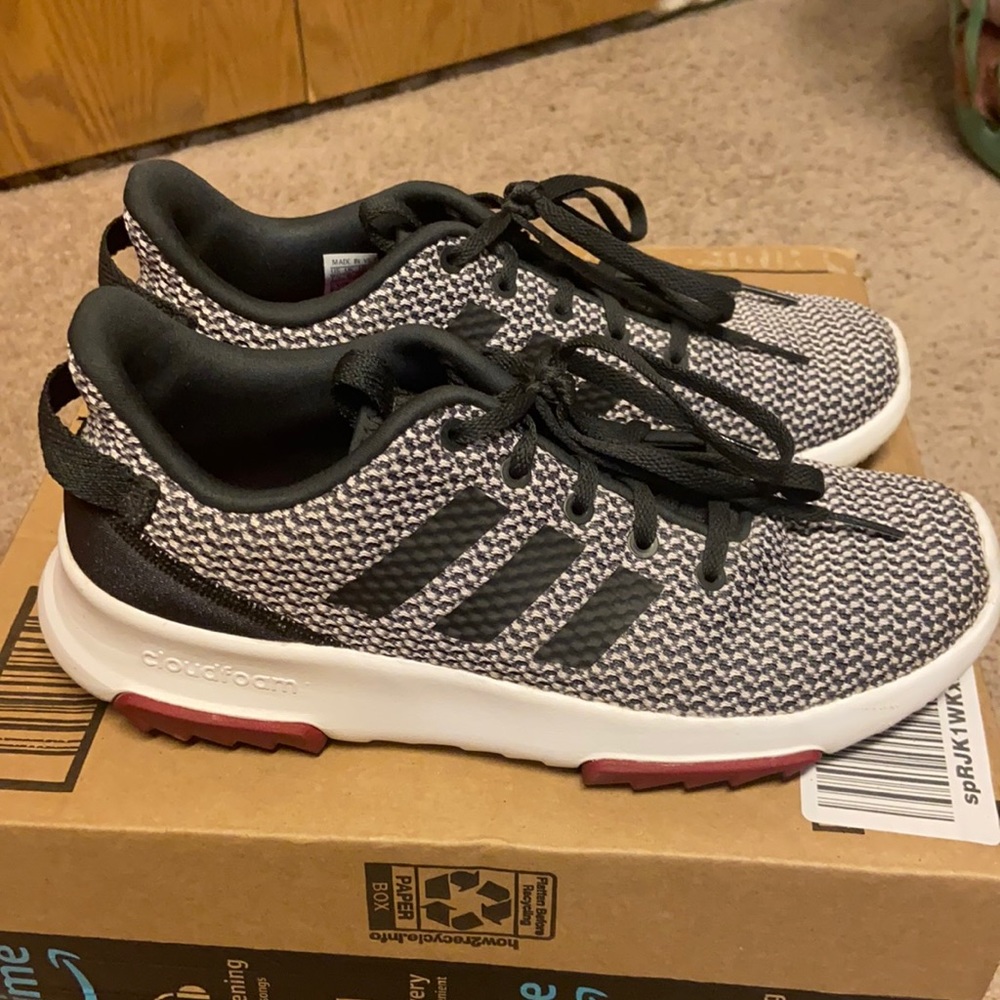Adidas Cloudfoam Sneakers
